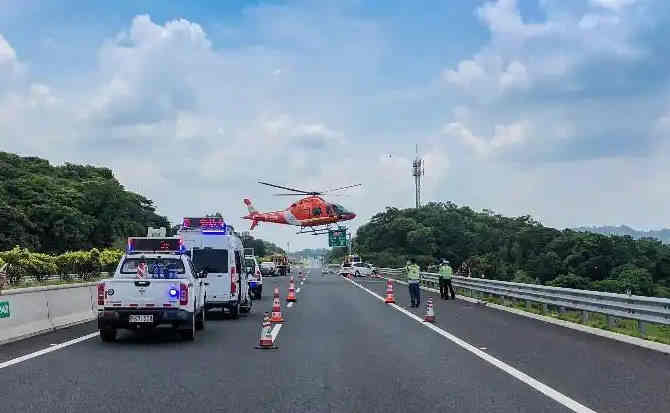 石阡高速公路汽车救援案例